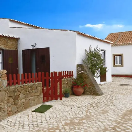 Casas Da Tia Alice - Encantadoras Em Casa de Férias