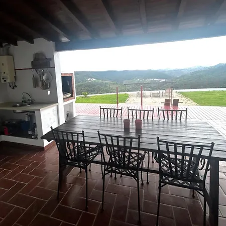 Casas Da Tia Alice - Encantadoras Em Holiday home *