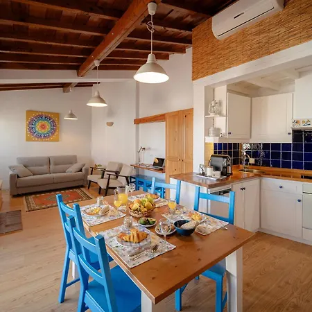 Casas Da Tia Alice - Encantadoras Em مافرا